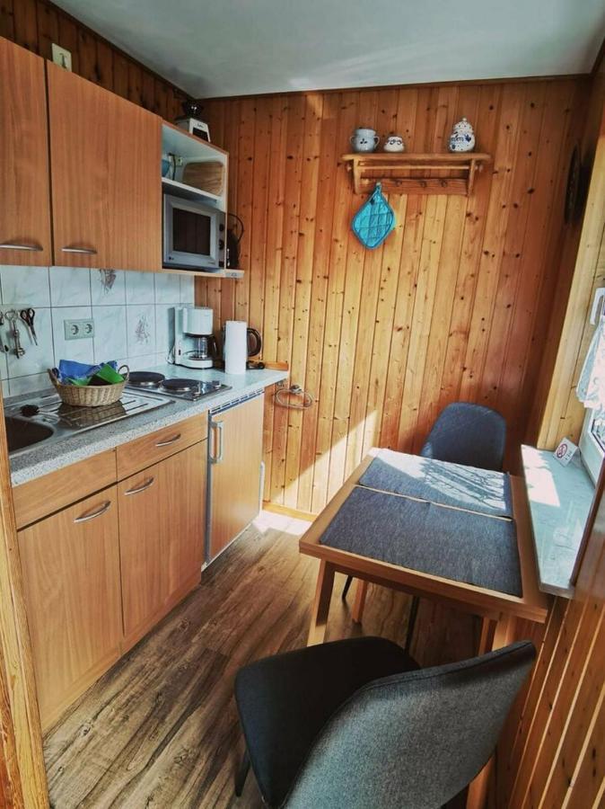 Ferienbungalow Im Igelbau Бабе Экстерьер фото